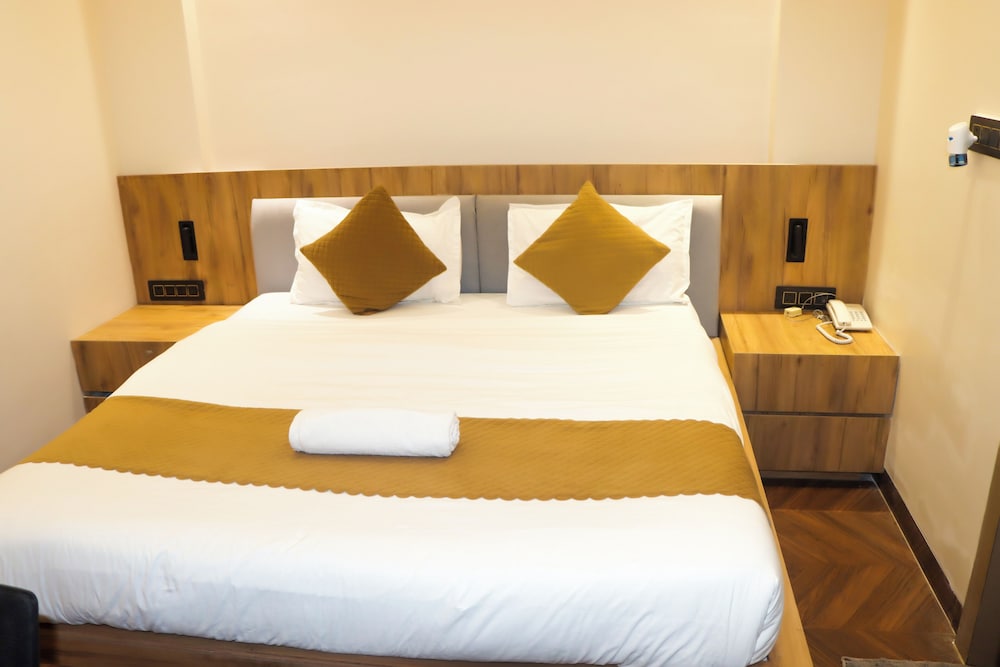 Narrow Gauge Hotel