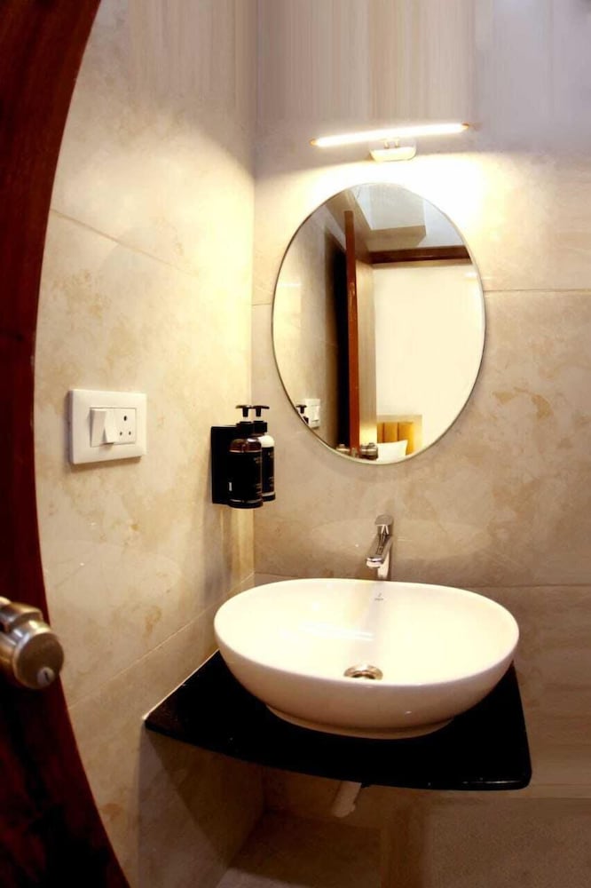 Kennedia International Hotels & Suites