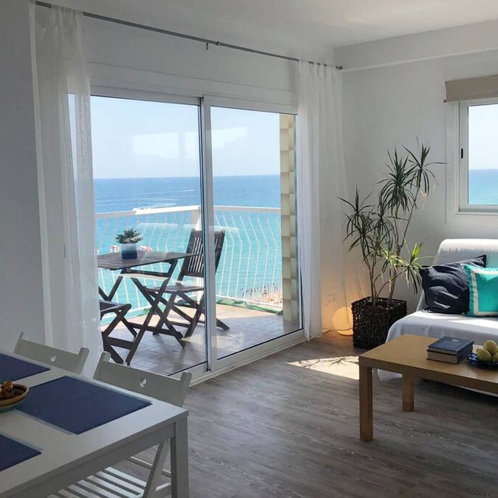 SEA View Apartment With 2 Pools Fully Equipped 4PP By Myrentalhost