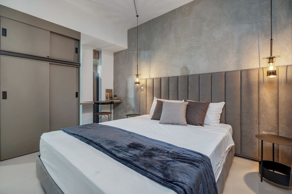 Apartamentos La Joaquina by HOUSY HOST
