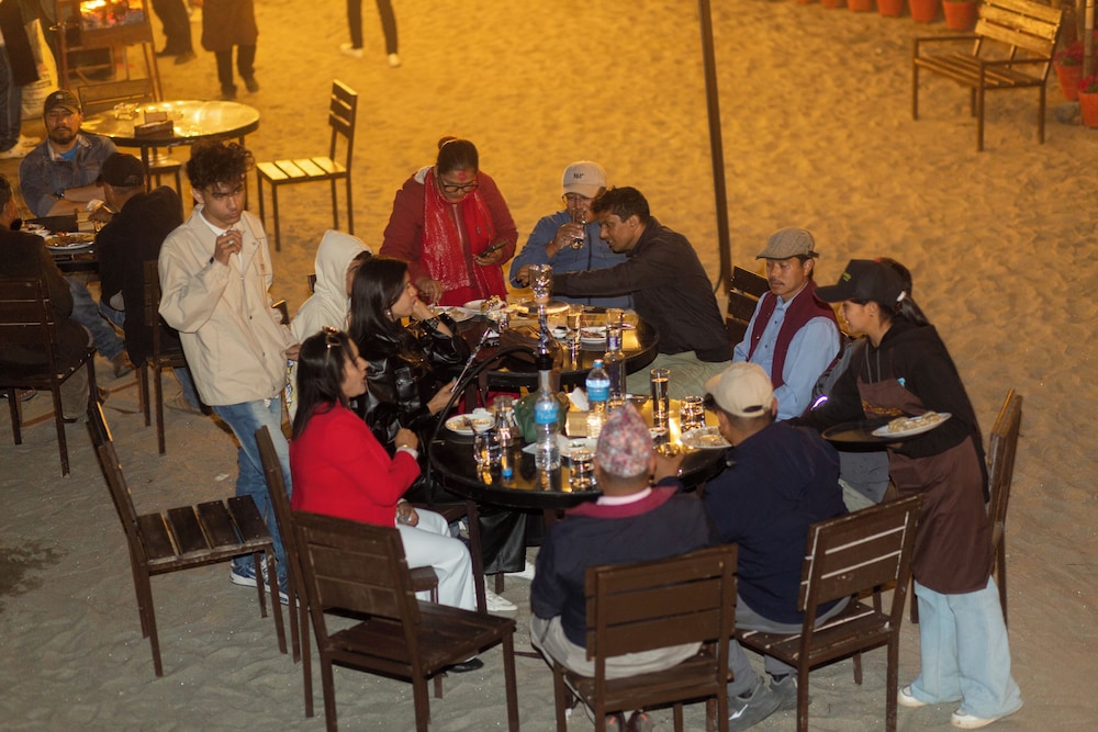 Tourist Land Resort City View Delux