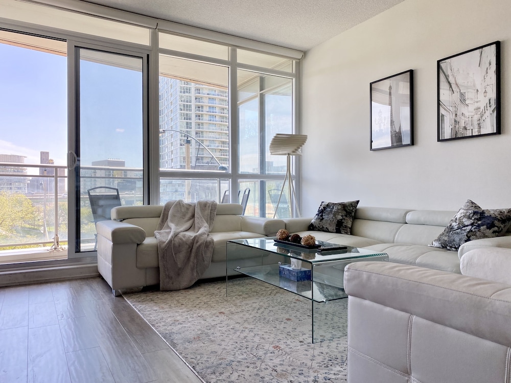 Waterfront Luxury Residences
