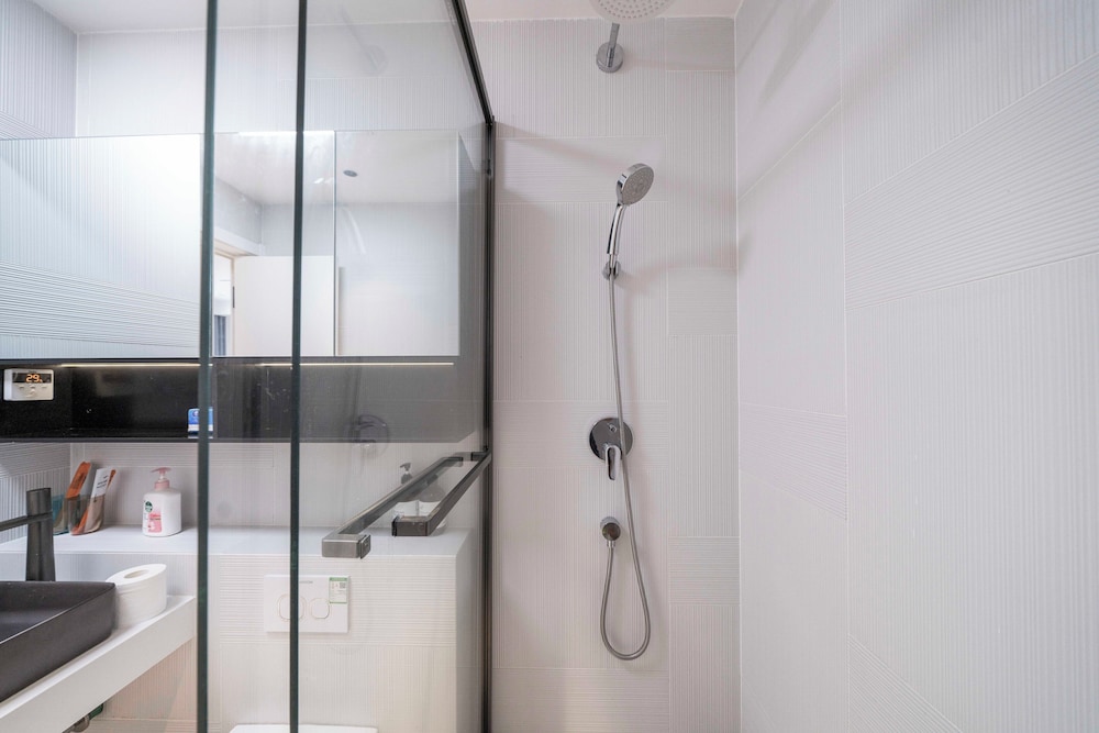 Zhome- Count Luxury 2Bedroom Apartment