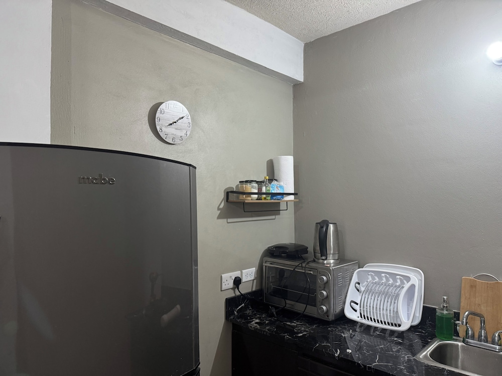 MJays Apartments