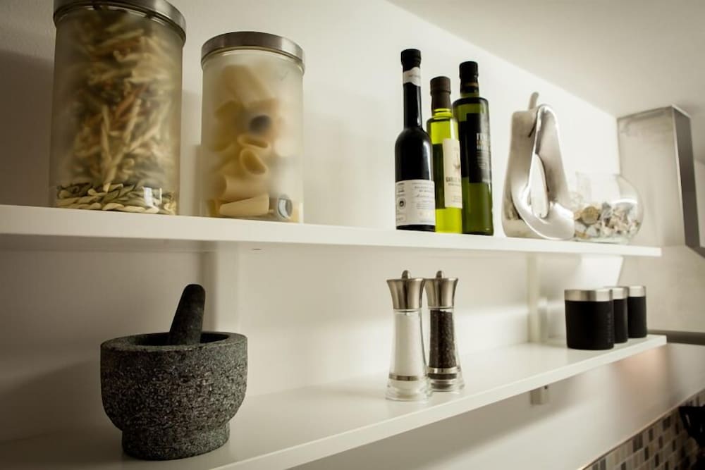 Central Suite - Simple2let Serviced Apartments