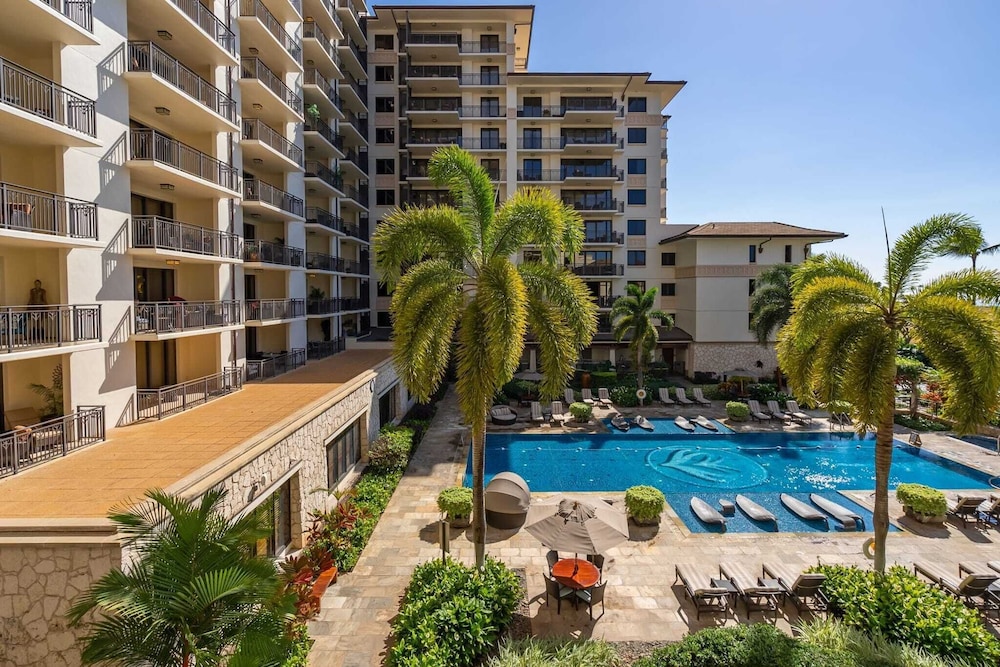 Beachfront Condo at Beach Villas at Ko Olina Hale Hoaloha by Avantstay
