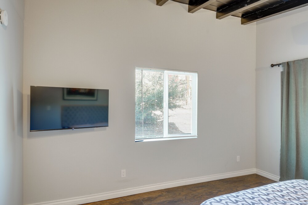 Hike & Explore: Studio Stay in Frazier Park