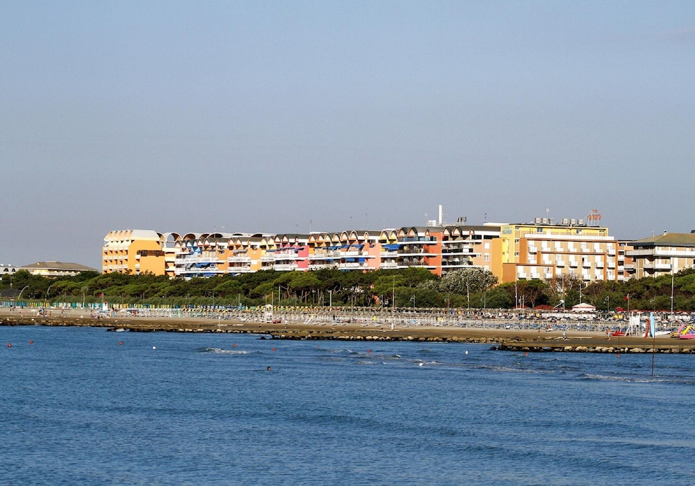 Porto Santa Margherita Beach Stay
