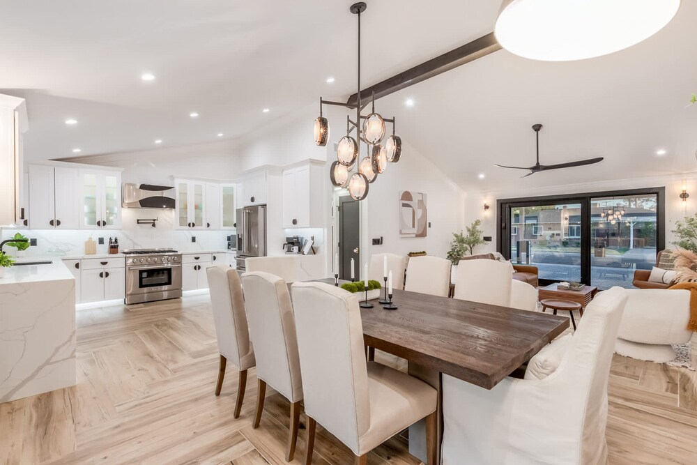 NEW The Kensington Custom Pool Al-fresco Living