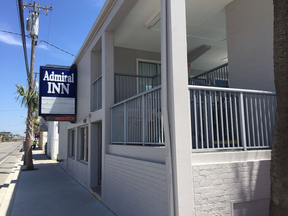 Admiral Motor Inn