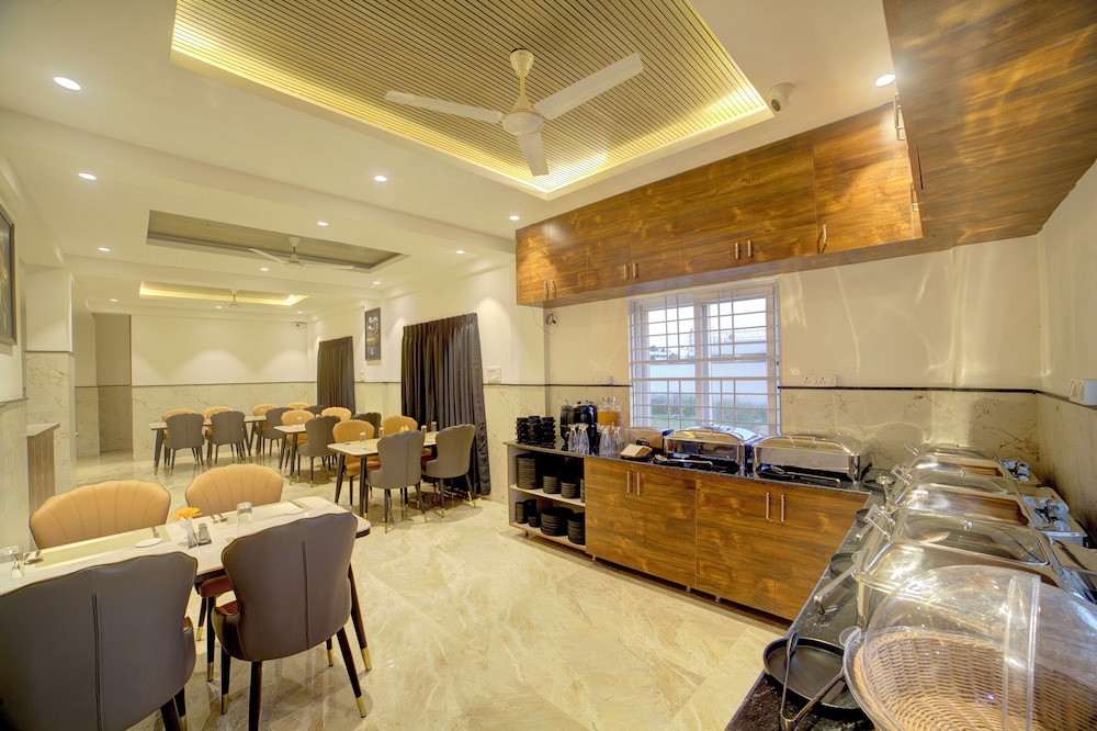 Hotel AeroStay Bangalore Airport