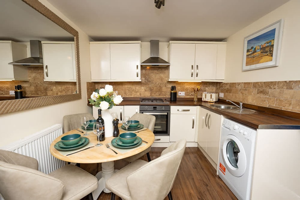 Rose Cottage - 2 Bedroom Cottage - Penally