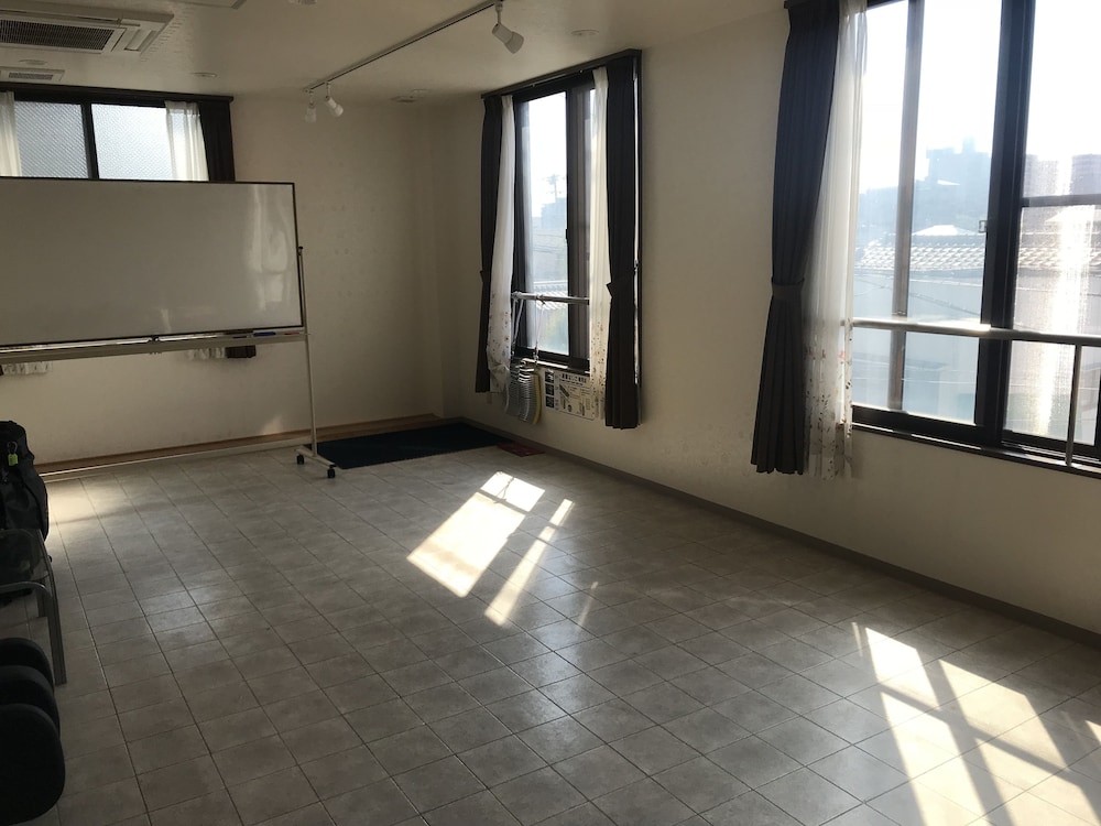 Guest house TIGA - Hostel