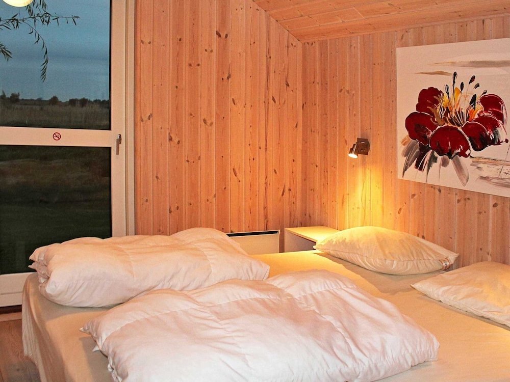 Attractive Holiday Home in Vaggerlose near Sea view 3