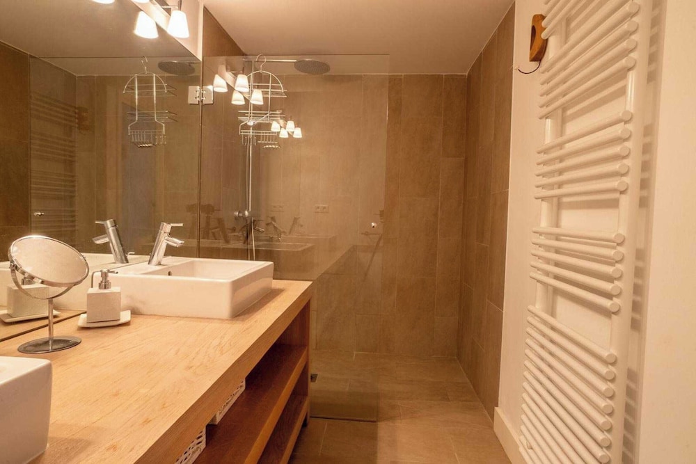 Charming A/C House 2br/4p - Saint-tropez