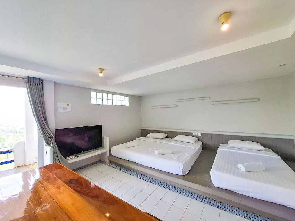 Tawan Ja Resort