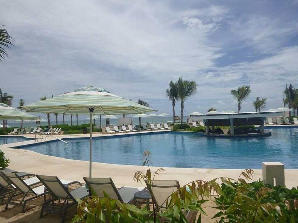 2BDMaster Grand Luxxe Villa Riviera Maya