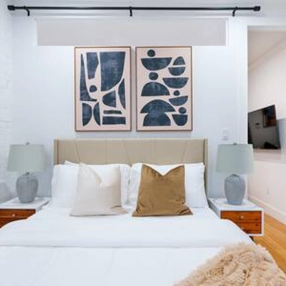 1288-4rs Newly Furnished Prime UES 2BR