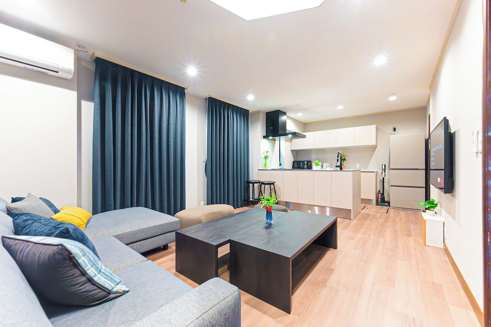 Poka Villa Aoyama