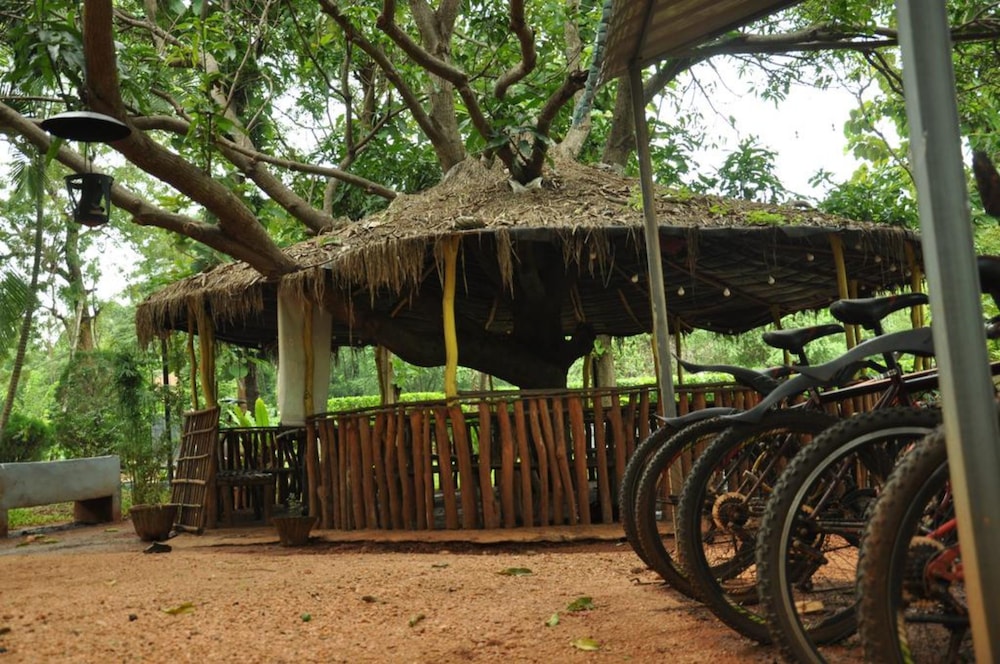 Sujatha Tourist Rest
