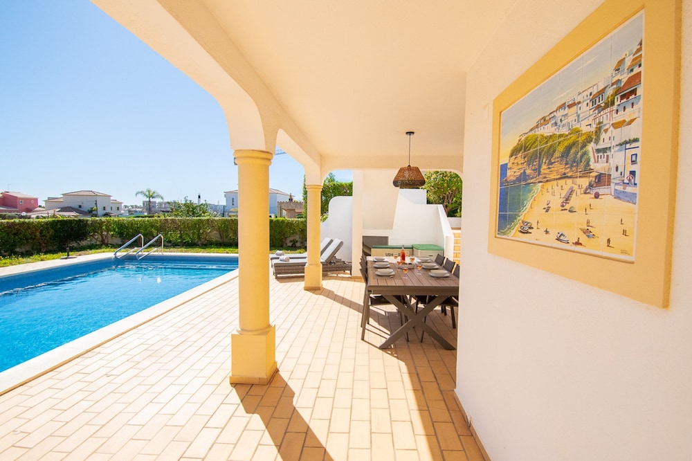 Casa Filipa Lower Floor