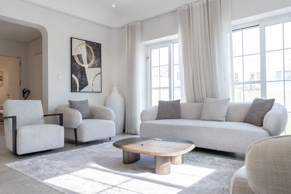 Luxury 4BR Villa-al Reem 3-perfect Family Getaway