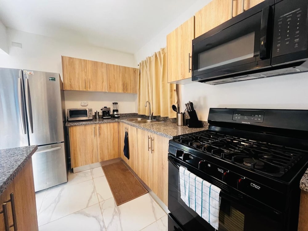 4BR 14 pax Twin Villa-Bbq & private pool