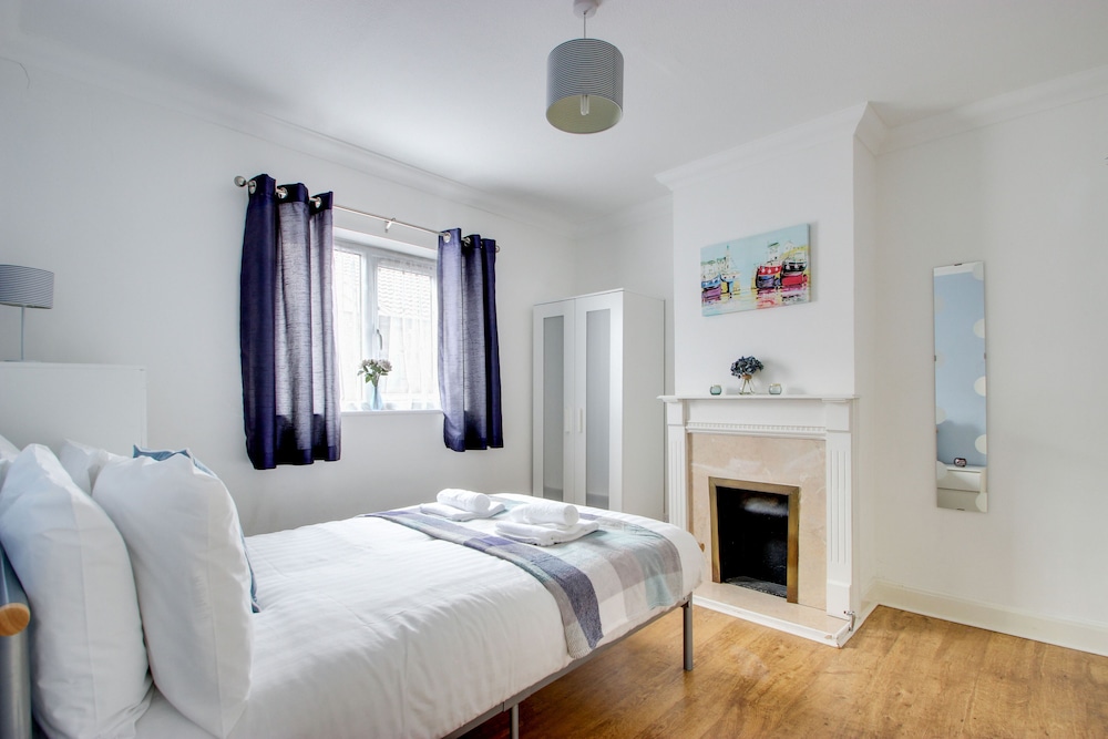 Westlands Lodge view 5