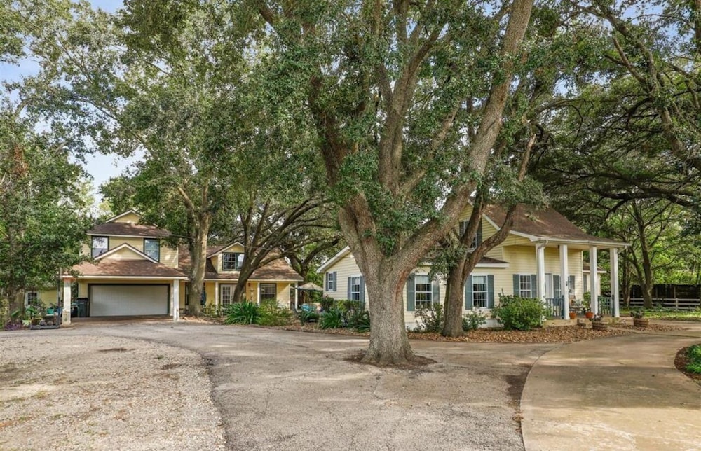 CDNH Villa at Katy Lake