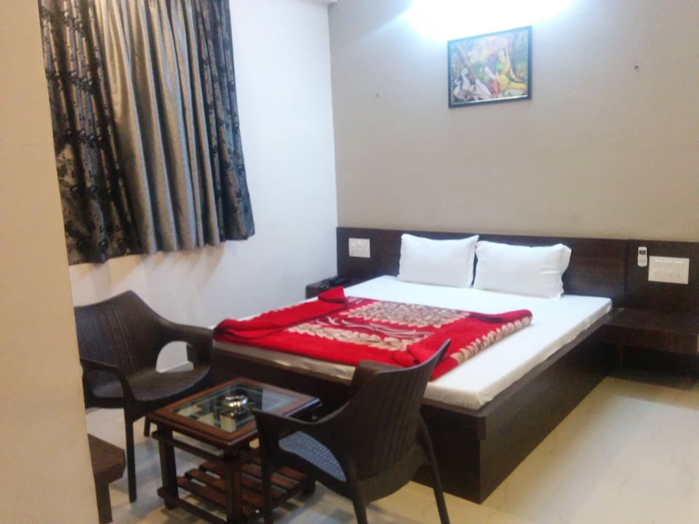 Hotel Surya Mahal