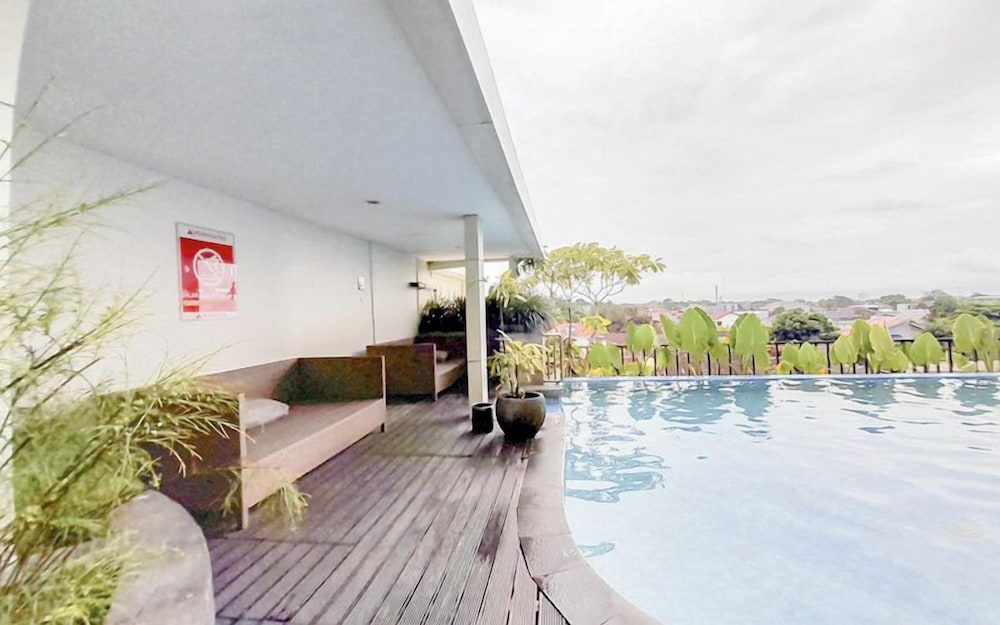 Contemporary Studio No Kitchen Apartment Mataram City