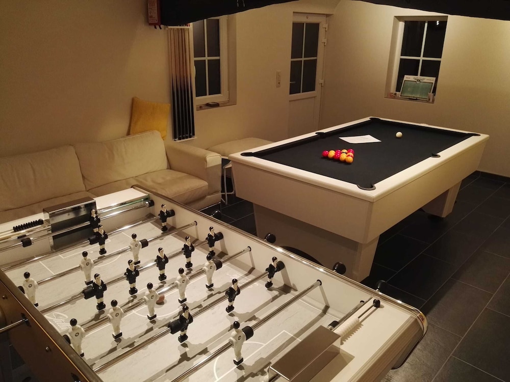 Spacious Home With Games view 4