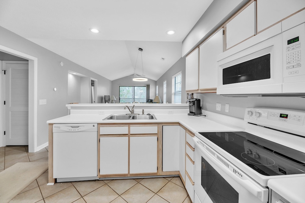 True Blue Golf Retreat 11h 3 Bedroom Condo