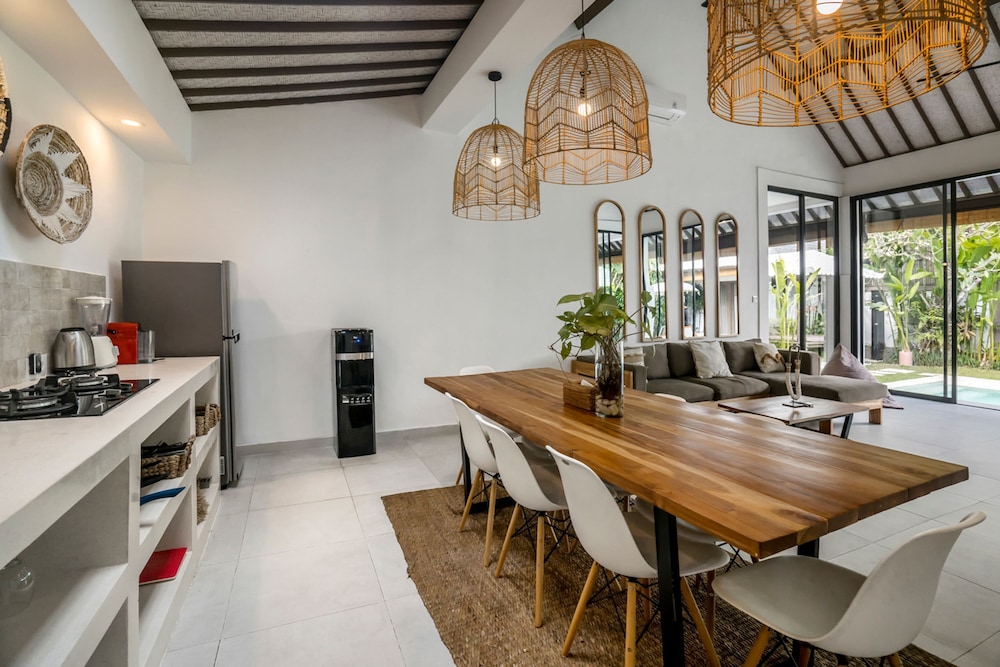 Villa Moju by Alfred in Bali - Tropical 3BR Escape w Private Pool Lush Garden in Bumbak Canggu