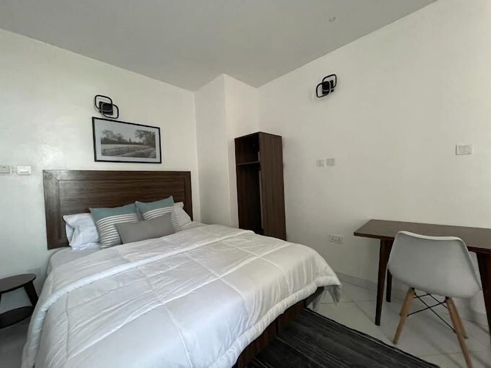 Mega Pavilion Apartment
