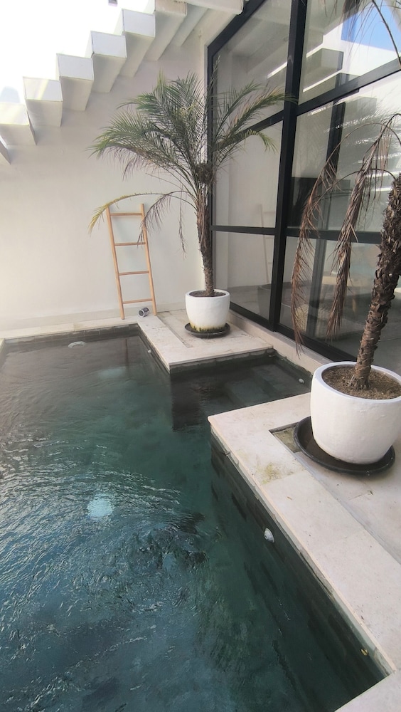 Enaya Villa by Betterplace