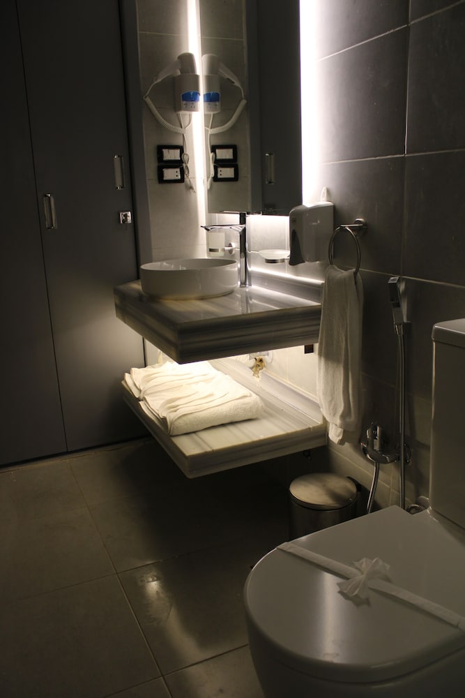 Elite Hotel
