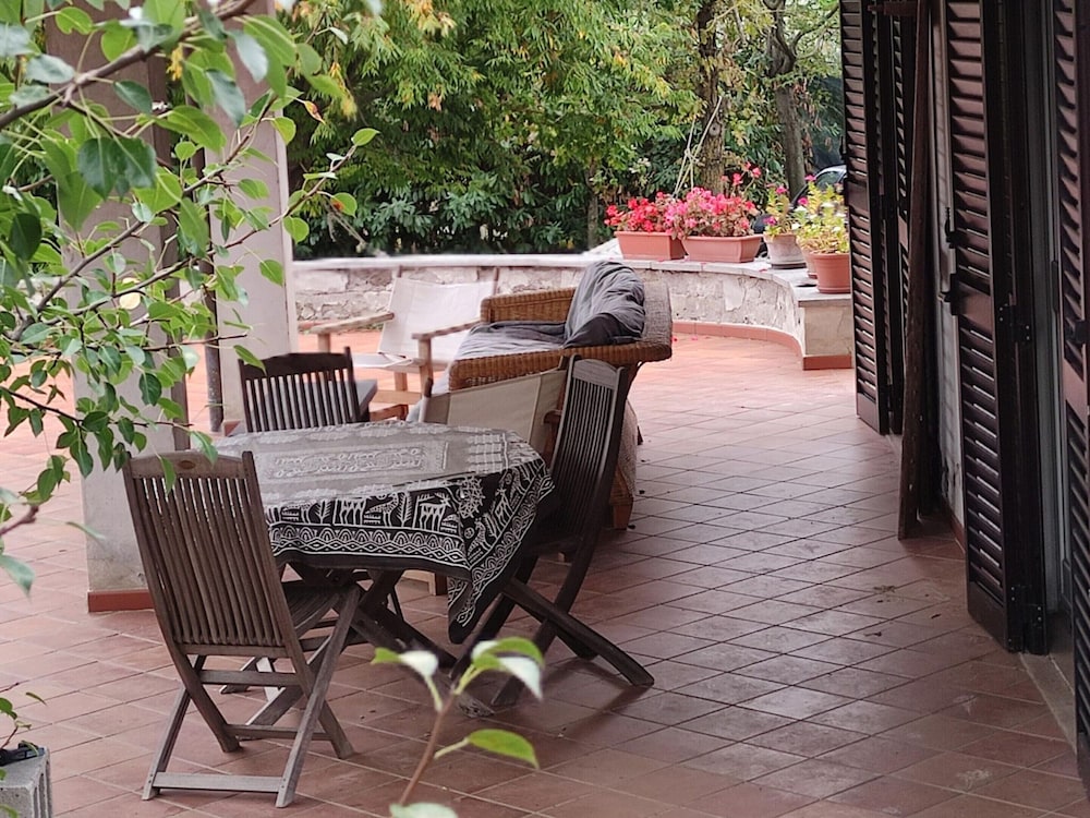 Belvilla by OYO Villa Roma Sabina view 3