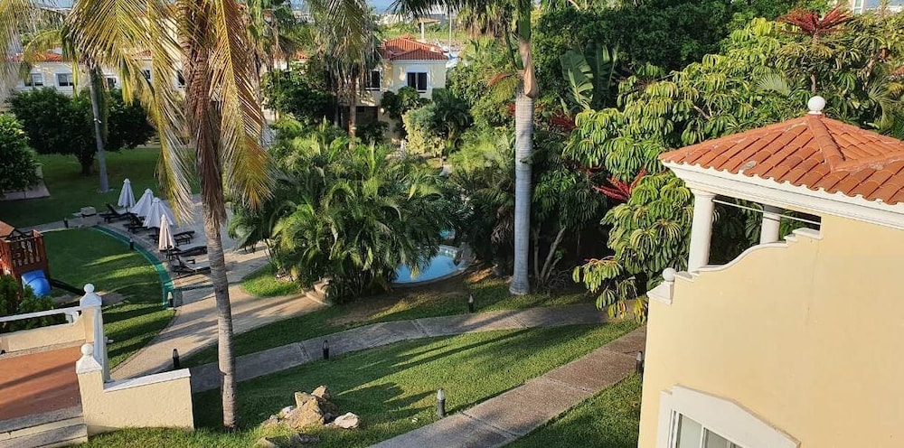 Casa Puerto 10 view 3