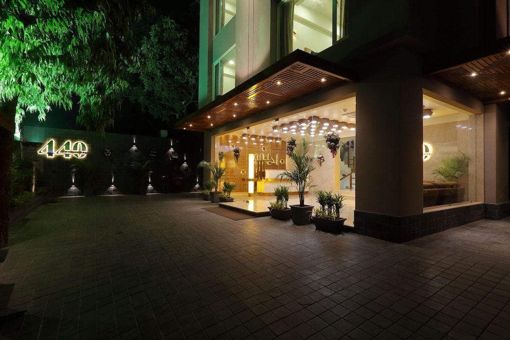 Hotel 440