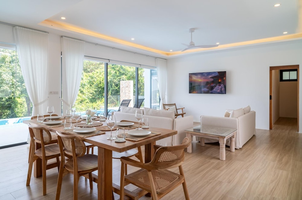 Brand New 3 bed Sea View Villa - KBR31