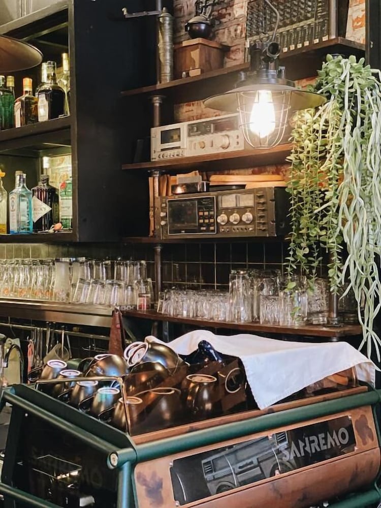 Man Cave Hostel