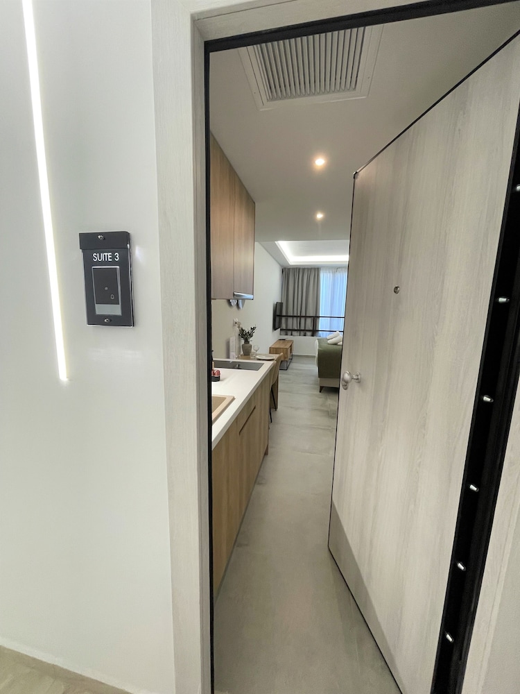 Chic Centre Suites Athens