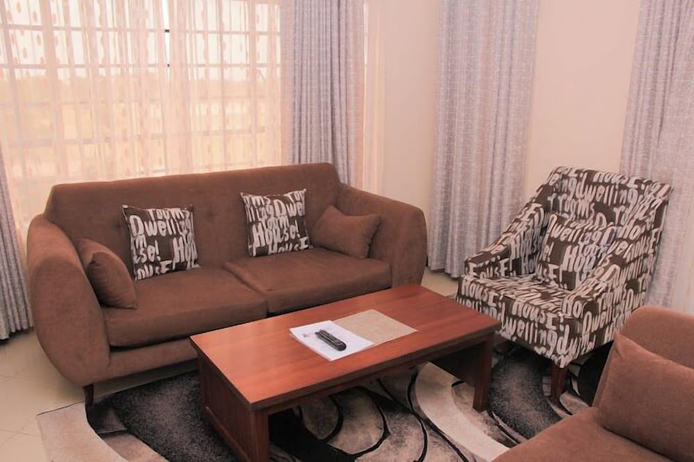 Lux Suites Bida Furnished Apartments