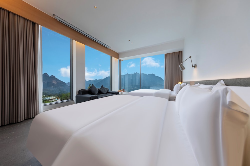 Panorama Peaks Lodge