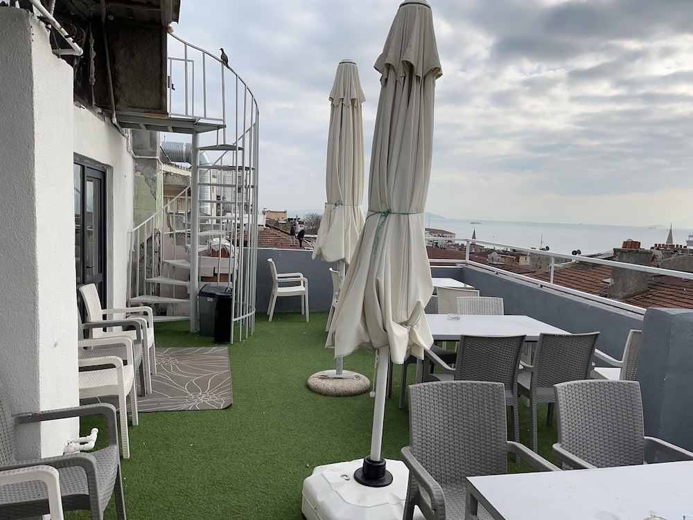 Istanbul Paris Otel & Pansiyon - Image 76