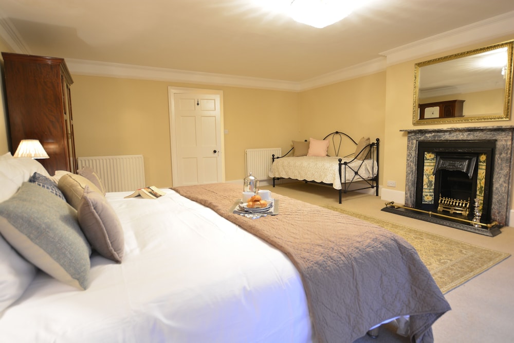 Henstead Hall