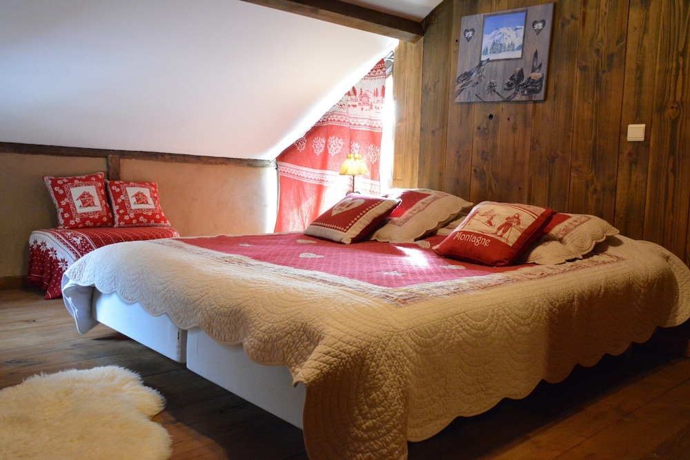 Farmhouse in Belgium Near Lake Coo & Jacuzzi