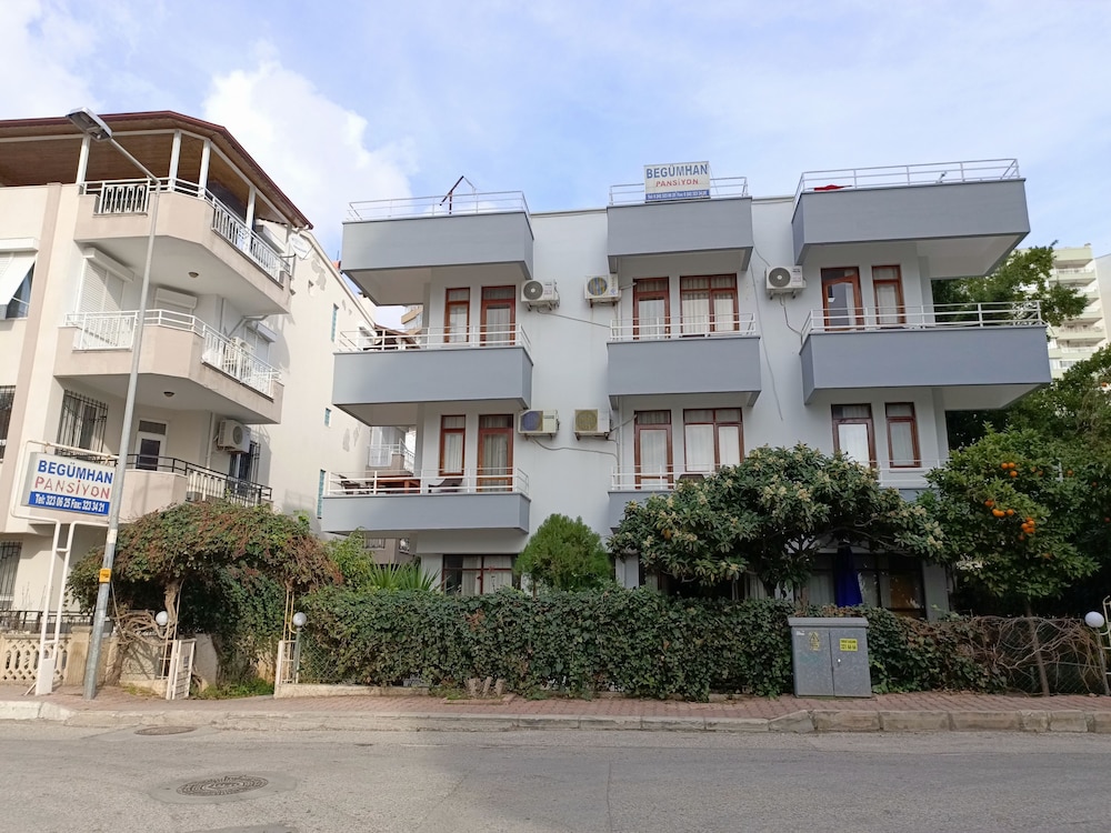 BEGÜMHAN PANSİYON