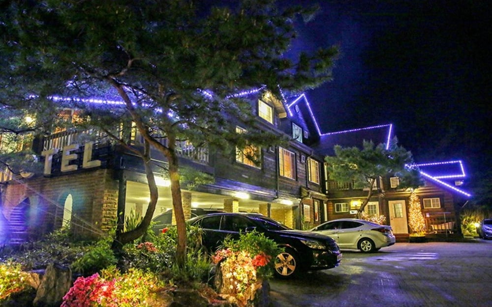 Taean Oak Vill Pension